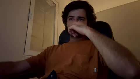 Snapshot of berltex chatting on 11-04-25, 01:27 Berltex online show from 11-04-25, 01:27