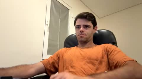 Snapshot of berltex chatting on 11-18-25, 07:35 Berltex online show from 11-18-25, 07:35