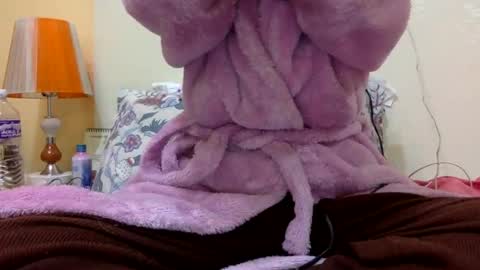 tixxie  online show from 01-07-25, 05:20