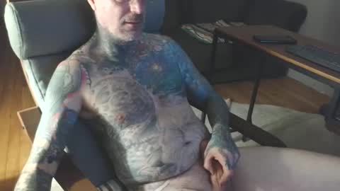 Snapshot of bernhard666 chatting on 01-04-25, 06:19 bernhard666 online show from 01-04-25, 06:19