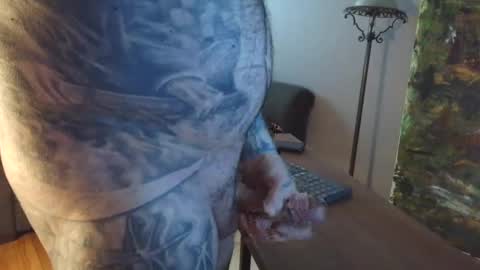 Snapshot of bernhard666 chatting on 11-01-25, 03:14 bernhard666 online show from 11-01-25, 03:14