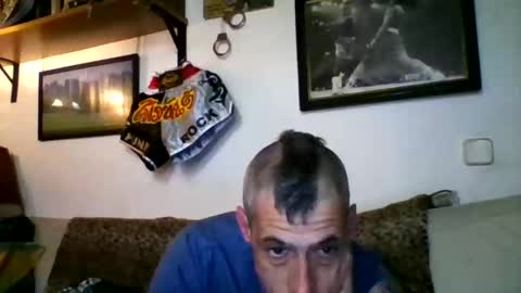 Snapshot of bernichaoss77 chatting on 01-02-25, 02:33 bernichaoss77 online show from 01-02-25, 02:33