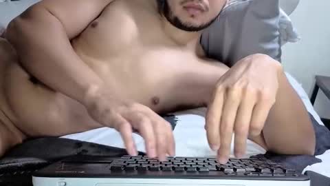 Snapshot of berriess_ chatting on 01-07-26, 01:13 berriess_ online show from 01-07-26, 01:13