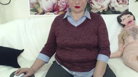 Snapshot of berryshickx chatting on 02-11-25, 09:20 BerryShickX online show from 02-11-25, 09:20