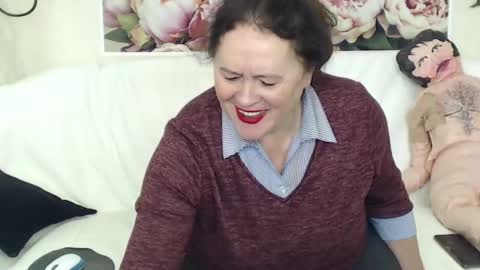 Snapshot of berryshickx chatting on 02-11-25, 01:09 BerryShickX online show from 02-11-25, 01:09