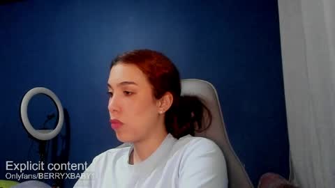 Snapshot of berryxberry chatting on 04-10-26, 01:00 berryxbaby online show from 04-10-26, 01:00