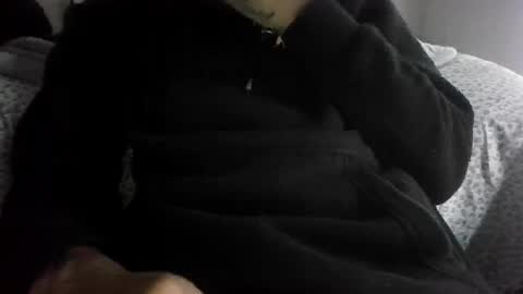 ToxicPipe757 online show from 11-09-25, 08:40