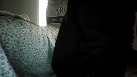 ToxicPipe757 online show from 11-30-25, 04:22