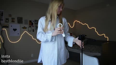 Chloe Next stream on Friday online show from 03-07-25, 05:38