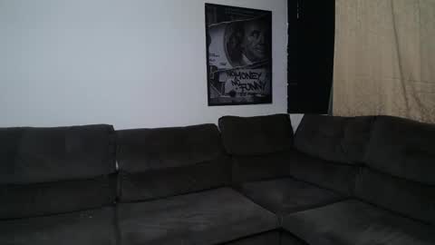 bestmuscle online show from 11-21-25, 03:05