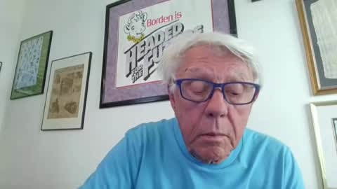 Snapshot of bestshot1951 chatting on 07-17-26, 04:01 bestshot1951 online show from 07-17-26, 04:01