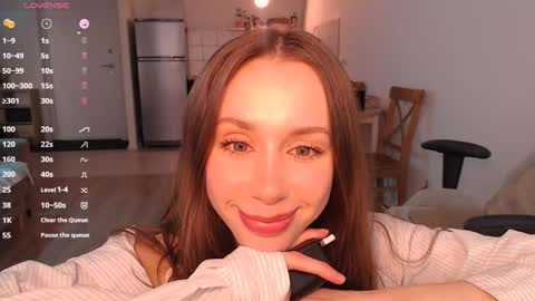 Zo online show from 02-06-25, 01:43