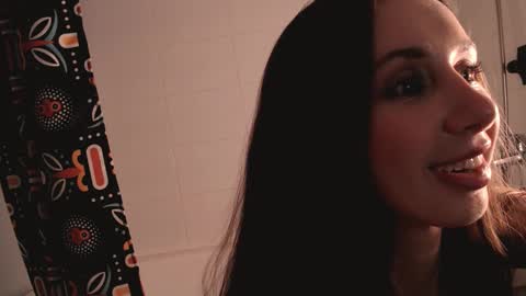 Zo online show from 02-10-25, 05:19