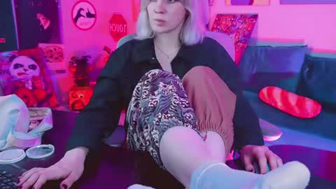 Snapshot of bethanycloud chatting on 06-26-26, 05:45 Bethany online show from 06-26-26, 05:45