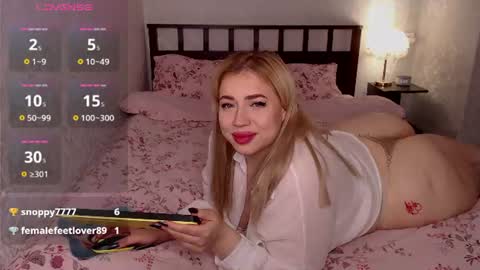 Snapshot of bethflatcher chatting on 06-29-26, 10:15 bethflatcher online show from 06-29-26, 10:15