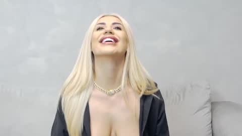 Snapshot of bethierusse chatting on 03-01-25, 04:15 bethierusse online show from 03-01-25, 04:15