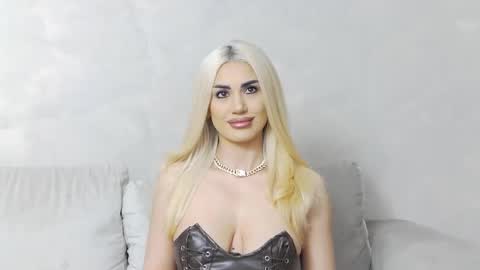 Snapshot of bethierusse chatting on 03-04-25, 12:50 bethierusse online show from 03-04-25, 12:50