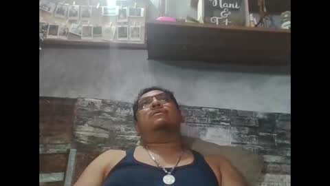 beto471292 online show from 12-22-25, 01:35