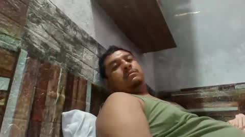 beto471292 online show from 05-18-26, 03:29