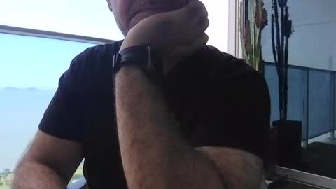 Snapshot of betoooox chatting on 03-16-26, 04:11 Virtual Gentleman online show from 03-16-26, 04:11