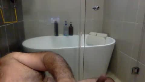 Snapshot of betoooox chatting on 05-02-26, 12:21 Virtual Gentleman online show from 05-02-26, 12:21
