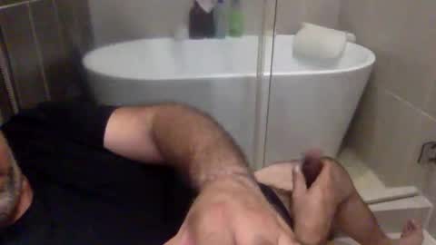 Snapshot of betoooox chatting on 05-11-26, 11:35 Virtual Gentleman online show from 05-11-26, 11:35