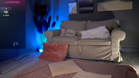 Snapshot of betsygonzale chatting on 01-29-25, 04:36 Betty online show from 01-29-25, 04:36