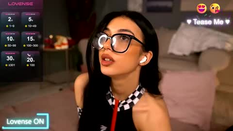 Snapshot of betsygonzale chatting on 03-01-25, 07:19 Betty online show from 03-01-25, 07:19