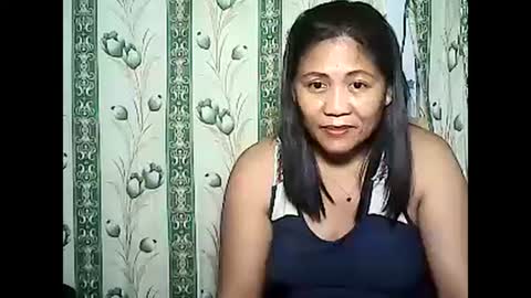 Snapshot of betty_83 chatting on 12-25-24, 03:38 betty_83 online show from 12-25-24, 03:38