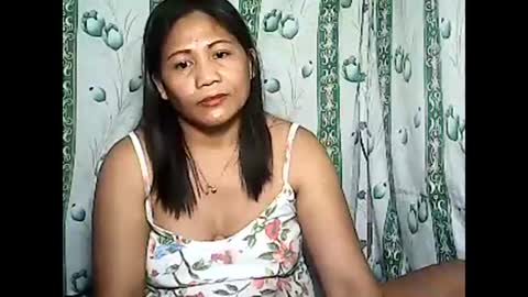 Snapshot of betty_83 chatting on 01-05-25, 03:13 betty_83 online show from 01-05-25, 03:13