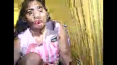 Snapshot of betty_83 chatting on 09-18-25, 12:29 betty_83 online show from 09-18-25, 12:29