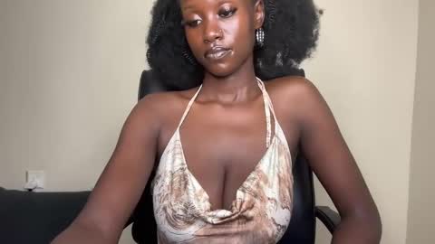 Snapshot of betty_fire_ chatting on 01-16-25, 10:23 Adah online show from 01-16-25, 10:23