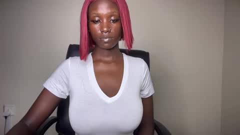 Snapshot of betty_fire_ chatting on 02-01-25, 05:58 Adah online show from 02-01-25, 05:58