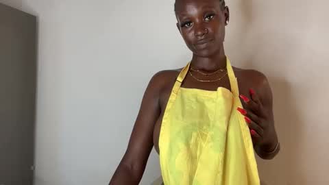 Snapshot of betty_fire_ chatting on 10-22-25, 01:44 Adah online show from 10-22-25, 01:44