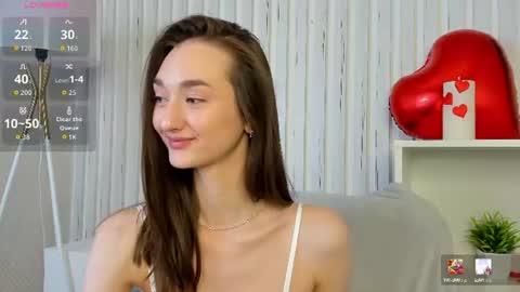 Snapshot of betty_watts chatting on 06-11-26, 02:53 Kelly online show from 06-11-26, 02:53