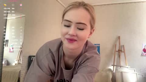 Hinata online show from 03-19-26, 04:16