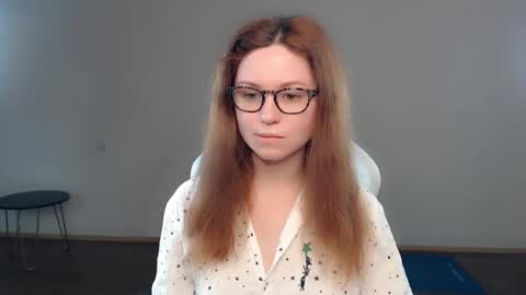 Snapshot of bettystar_ chatting on 12-20-24, 10:22 Betty online show from 12-20-24, 10:22