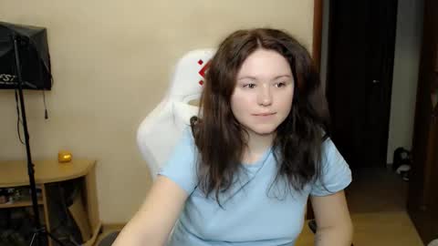 Snapshot of bettystar_ chatting on 10-23-25, 04:06 Betty online show from 10-23-25, 04:06