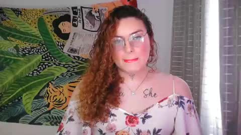 Snapshot of bettytaylor23 chatting on 11-24-25, 07:35 bettytaylor23 online show from 11-24-25, 07:35