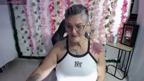 bibiana online show from 02-16-25, 04:32