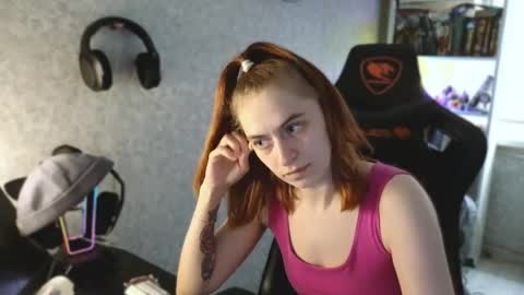 Snapshot of beverly_yay chatting on 04-28-26, 03:28 beverly_yay online show from 04-28-26, 03:28