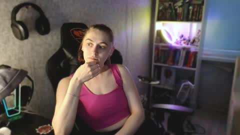 Snapshot of beverly_yay chatting on 04-29-26, 06:03 beverly_yay online show from 04-29-26, 06:03