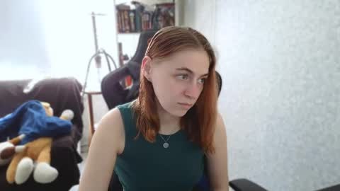 Snapshot of beverly_yay chatting on 05-09-26, 09:47 beverly_yay online show from 05-09-26, 09:47