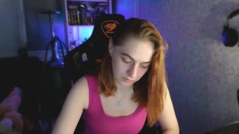 Snapshot of beverly_yay chatting on 05-12-26, 07:44 beverly_yay online show from 05-12-26, 07:44