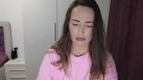   BeyonceDoll       Twitter DollBeyonce    online show from 03-13-26, 08:37