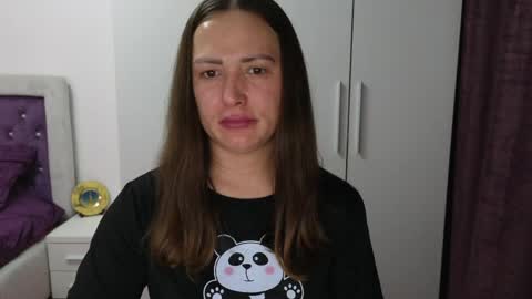   BeyonceDoll       Twitter DollBeyonce    online show from 03-29-26, 06:52