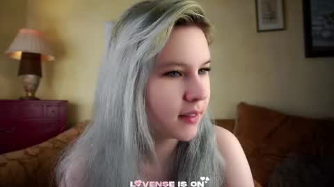 Snapshot of bezuya chatting on 07-03-26, 02:51 Eliz online show from 07-03-26, 02:51
