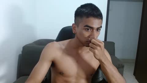 Snapshot of bfernando_05 chatting on 01-11-25, 09:36 BAYRON online show from 01-11-25, 09:36