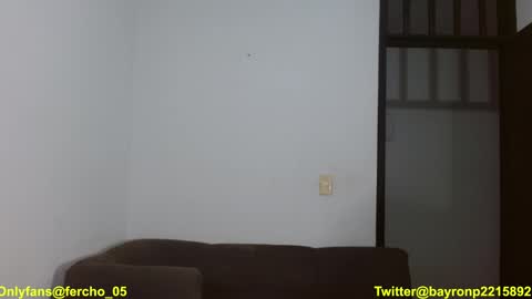 Snapshot of bfernando_05 chatting on 01-29-25, 07:25 BAYRON online show from 01-29-25, 07:25