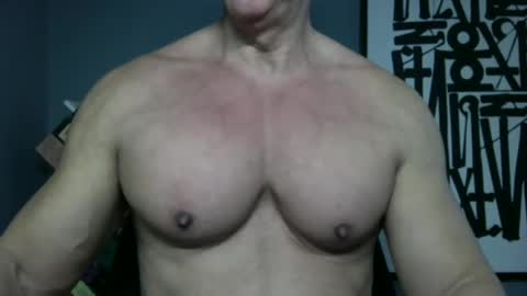 BGDKMUSCLEGUY - SELECTED BY CHATURBATE AS A TOP BROADCASTER FOR 2023 online show from 05-13-26, 05:32